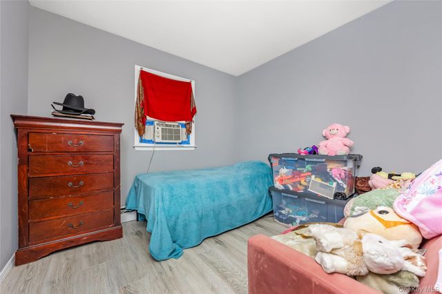150 Holly Avenue, Hempstead, NY 11550