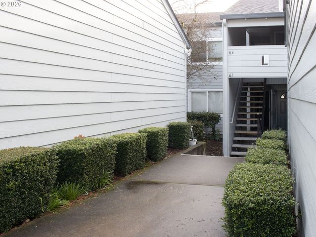 159 Sw FLORENCE Ave L64, Gresham, OR 97080