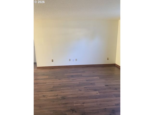 159 Sw FLORENCE Ave L64, Gresham, OR 97080