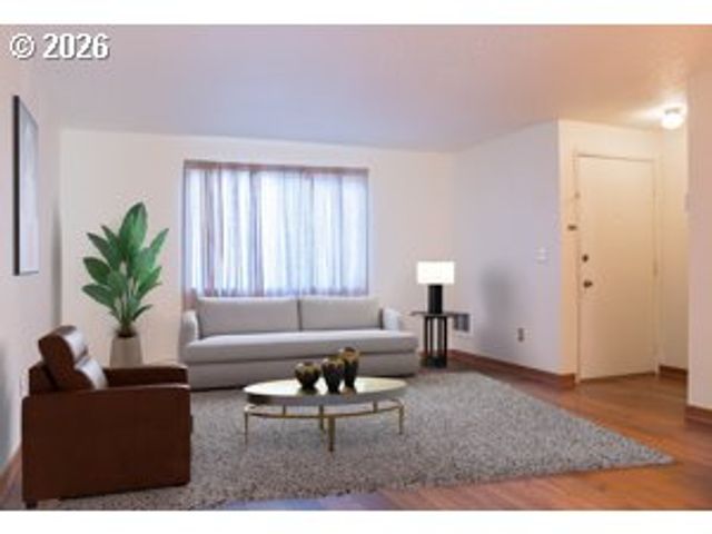 159 Sw FLORENCE Ave L64, Gresham, OR 97080