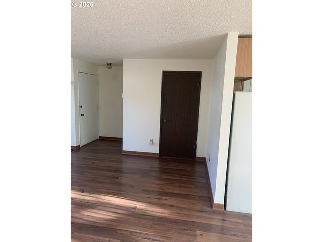 159 Sw FLORENCE Ave L64, Gresham, OR 97080