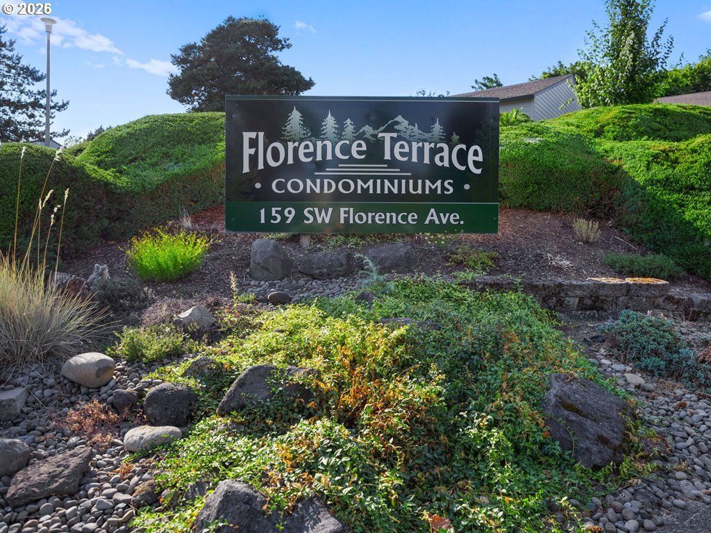 159 Sw FLORENCE Ave L64, Gresham, OR 97080