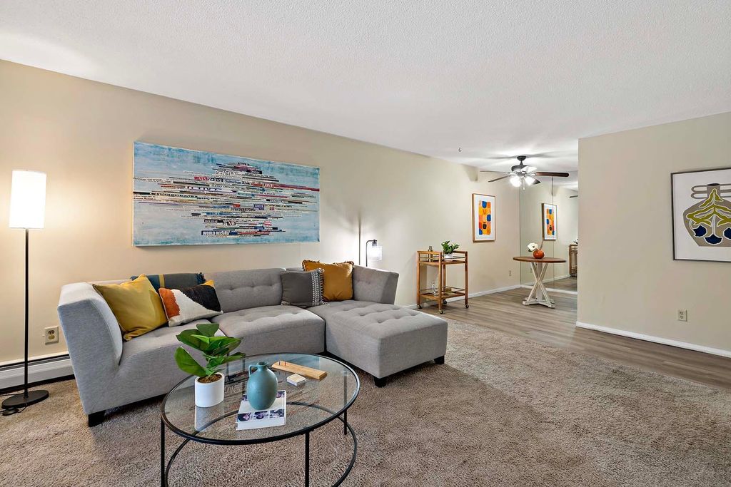 2800 Hamline Avenue N 112, Roseville, MN 55113 — photo 2