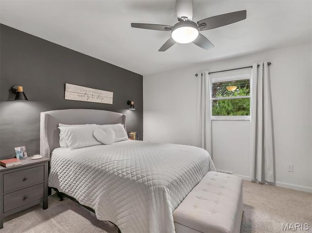 130 Hilltop Place, Collinsville, IL 62234