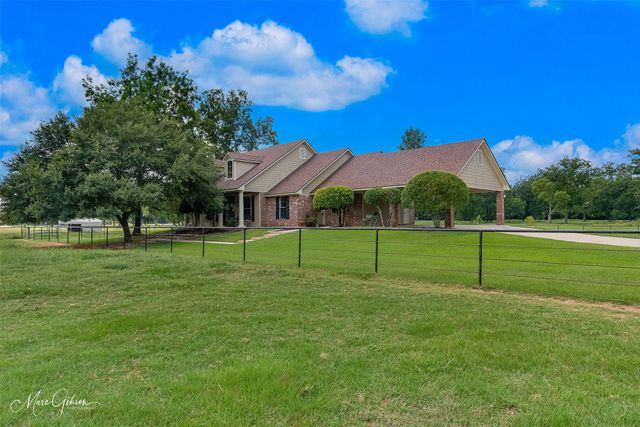2675 Swan Lake Road, Bossier City, LA 71111