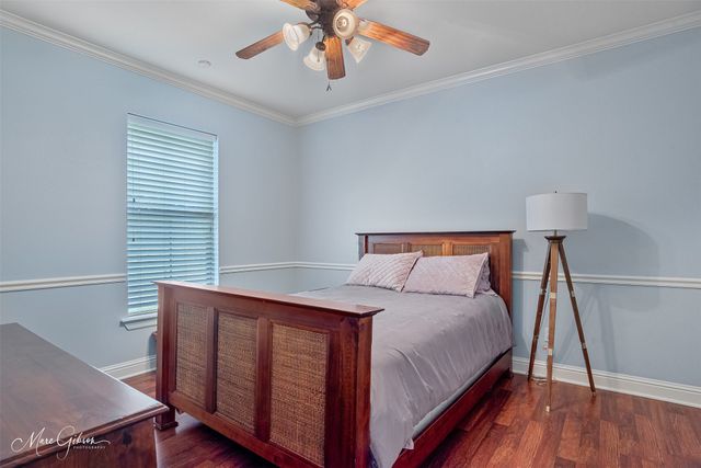 2675 Swan Lake Road, Bossier City, LA 71111