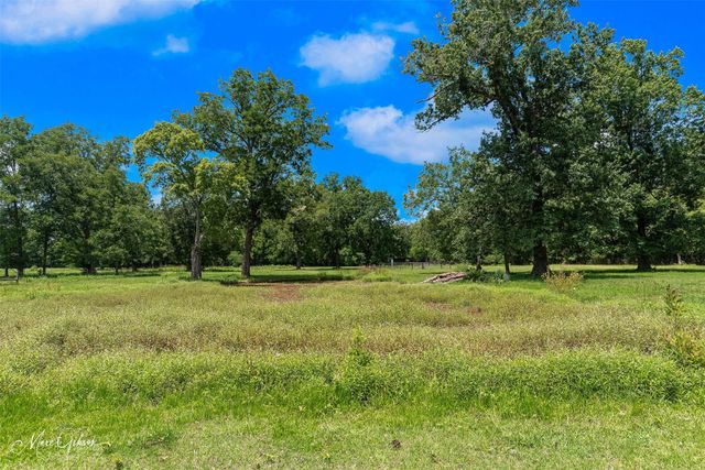 2675 Swan Lake Road, Bossier City, LA 71111
