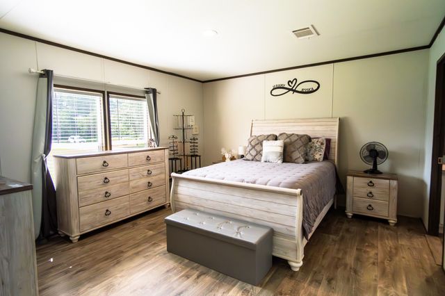 179 Rs County Road 3330, Emory, TX 75440
