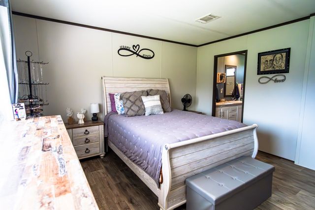 179 Rs County Road 3330, Emory, TX 75440