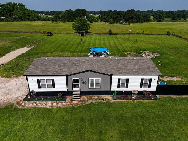 179 Rs County Road 3330, Emory, TX 75440