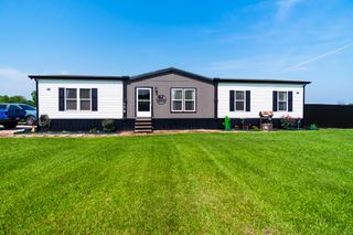 179 Rs County Road 3330, Emory, TX 75440