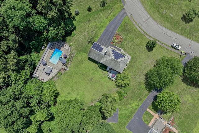 6 Fleuette Drive, Bellingham, MA 02019