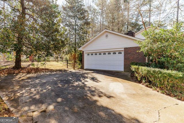 170 Dunwoody Drive, Athens, GA 30605