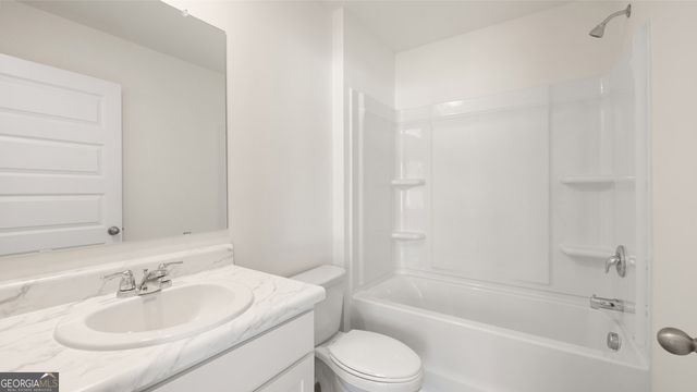 74 Weymouth Drive, Locust Grove, GA 30248