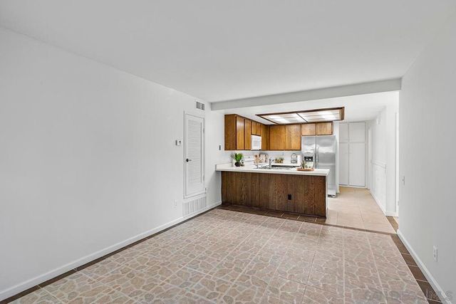 9787 Rimpark Way, San Diego, CA 92124