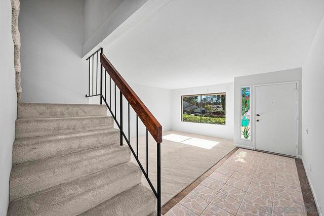 9787 Rimpark Way, San Diego, CA 92124