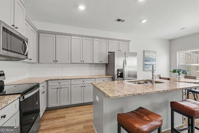 6996 Zaniah Road SW, Atlanta, GA 30331