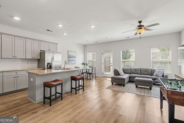 6996 Zaniah Road SW, Atlanta, GA 30331