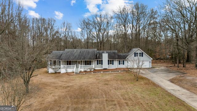 423 Woods Road, Brooks, GA 30205