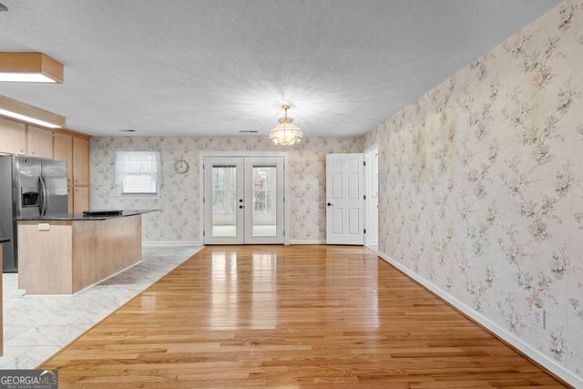 423 Woods Road, Brooks, GA 30205