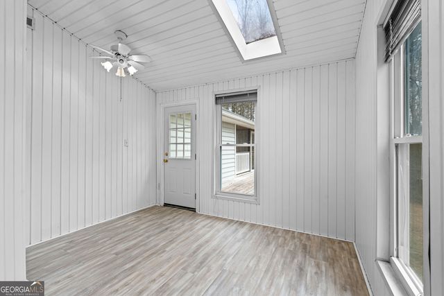 423 Woods Road, Brooks, GA 30205