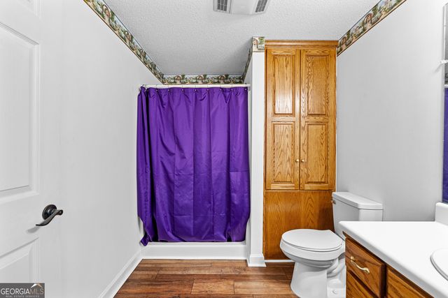 423 Woods Road, Brooks, GA 30205