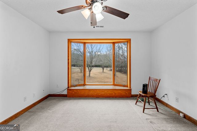 423 Woods Road, Brooks, GA 30205