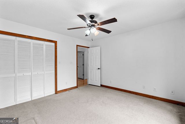 423 Woods Road, Brooks, GA 30205