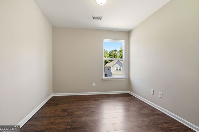 126 Charleston Lane, Milner, GA 30257