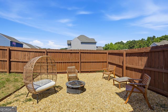 126 Charleston Lane, Milner, GA 30257