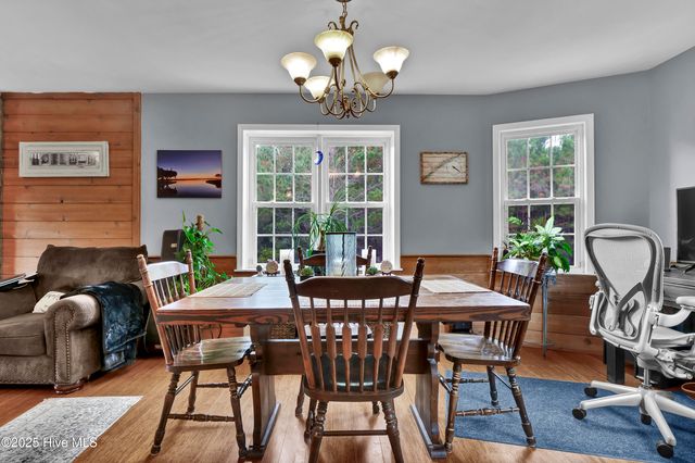 21801 Us-17, Hampstead, NC 28443