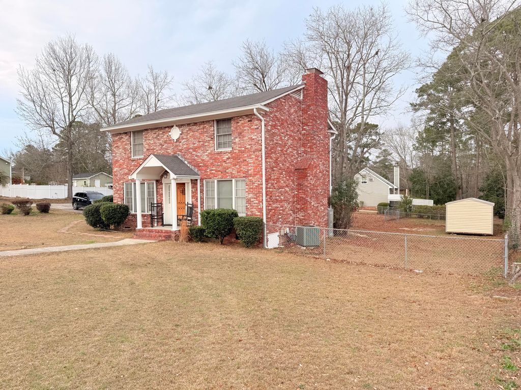 Image 3 of property listing at 7901 Tradd Street, Columbia, SC 29209