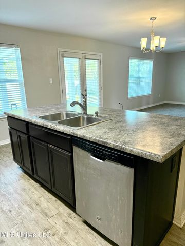 49 Whisperwood Lane, Ocean Springs, MS 39564