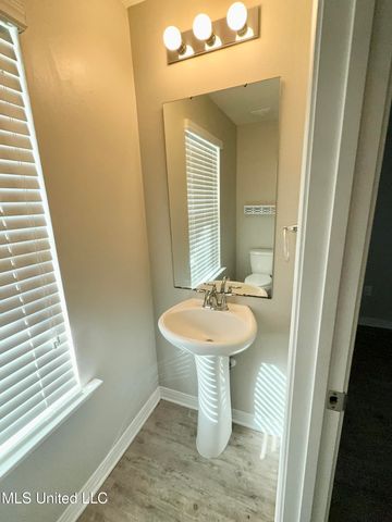 49 Whisperwood Lane, Ocean Springs, MS 39564