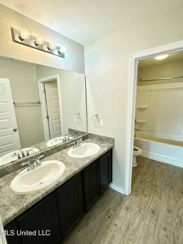 49 Whisperwood Lane, Ocean Springs, MS 39564