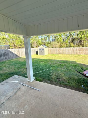 49 Whisperwood Lane, Ocean Springs, MS 39564