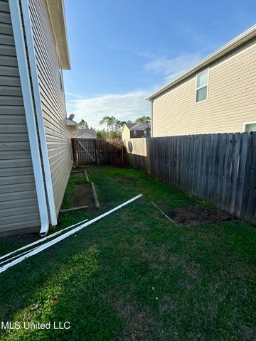 49 Whisperwood Lane, Ocean Springs, MS 39564