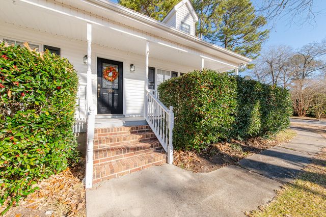 1024 Legacy Lane, Aiken, SC 29803