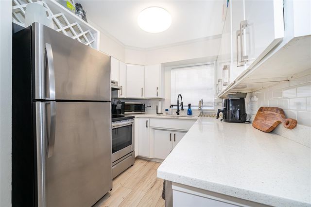 917 ROMANO AVENUE, Orlando, FL 32807