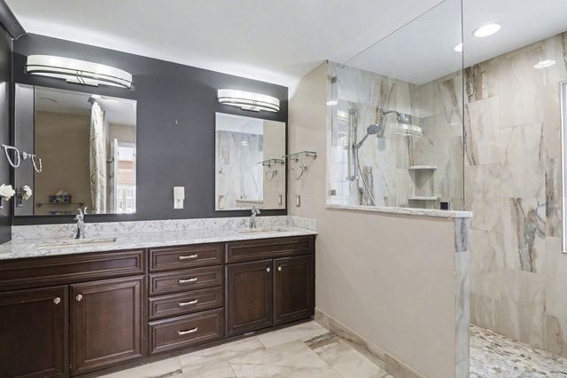 18269 Blue Heron Drive E 16, Northville, MI 48168