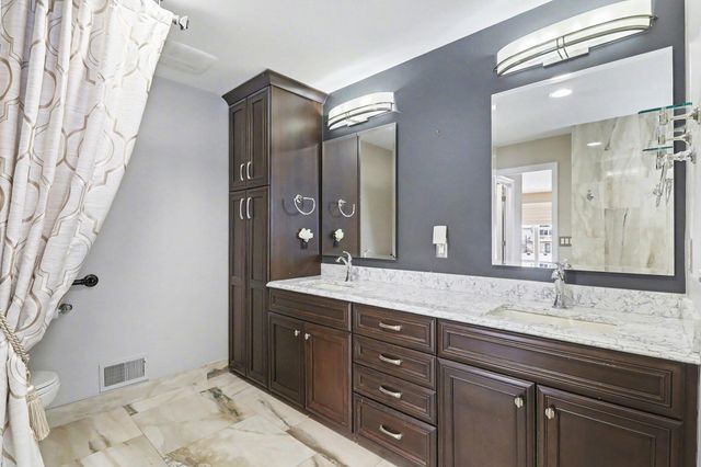 18269 Blue Heron Drive E 16, Northville, MI 48168