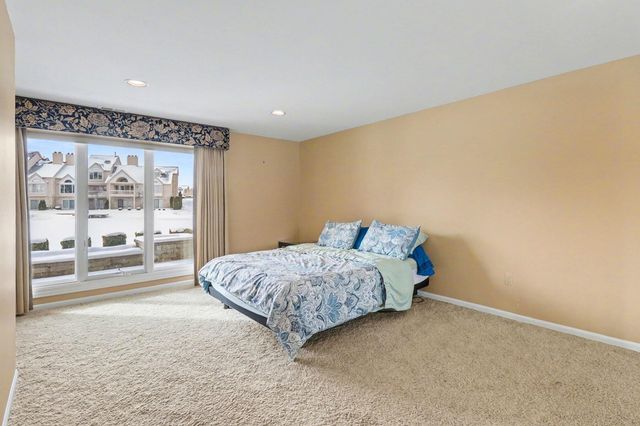 18269 Blue Heron Drive E 16, Northville, MI 48168