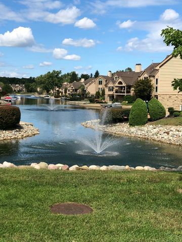 18269 Blue Heron Drive E 16, Northville, MI 48168