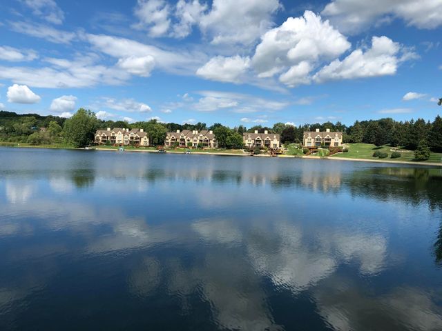 18269 Blue Heron Drive E 16, Northville, MI 48168
