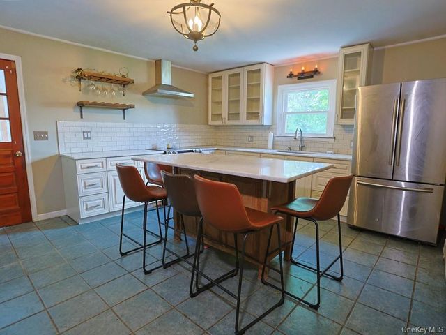 1414 Us Highway 6, Port Jervis, NY 12771