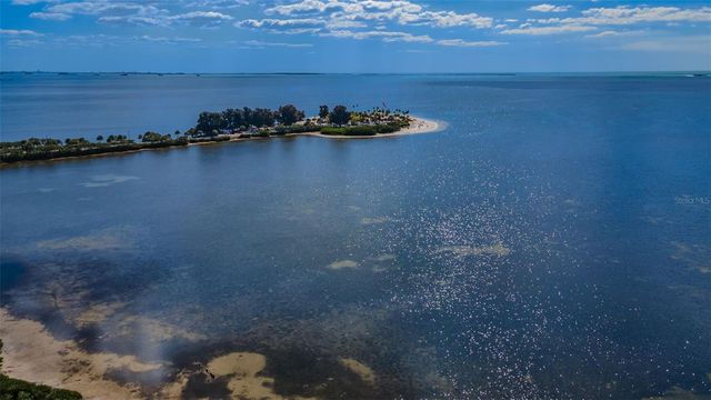GROSSE AVENUE, Tarpon Springs, FL 34689