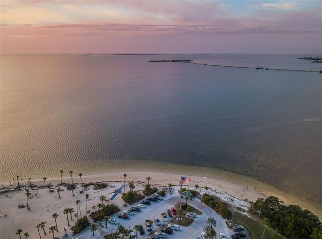 GROSSE AVENUE, Tarpon Springs, FL 34689