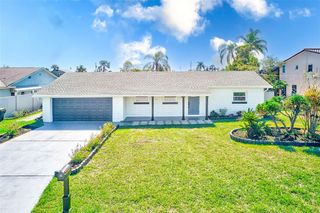 8722 ELMWOOD LANE, Tampa, FL 33615