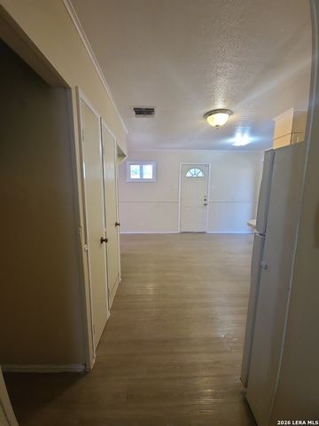 5611 HORIZON, San Antonio, TX 78228