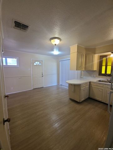 5611 HORIZON, San Antonio, TX 78228